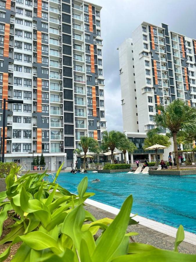 Timurbay By Irish Studio Suite Seaview Wifi Netflix Kuantan Ngoại thất bức ảnh